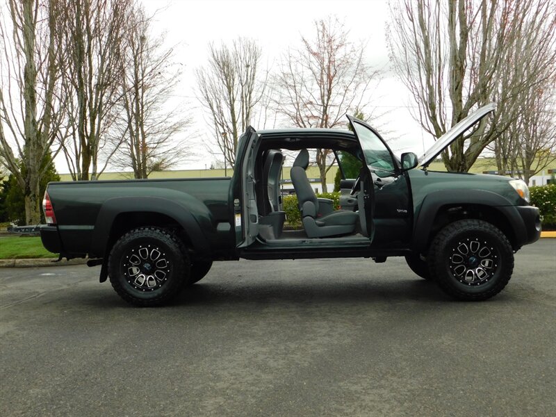 2010 Toyota Tacoma Access Cab 4Dr 4X4 5 SPEED LIFTED LIFTED