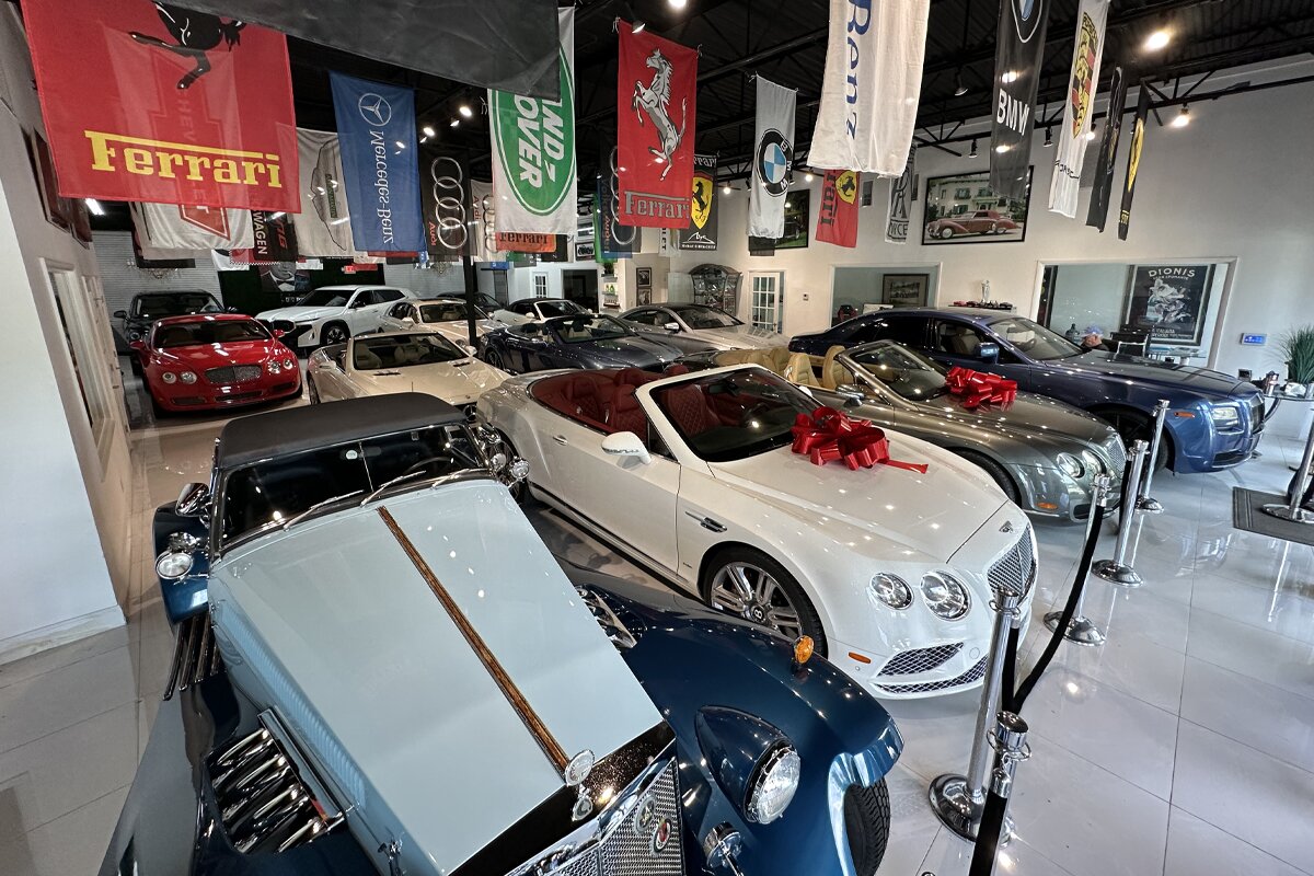 Luxury, Exotic, & Classic Car Dealership Near Dallas-Fort Worth