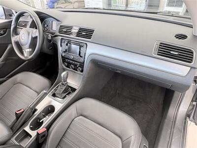 2015 Volkswagen Passat 1.8T SE - Photo 12 - Santa Cruz, CA 95062