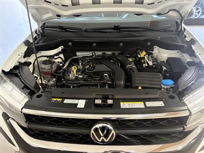 2022 Volkswagen Taos S 4Motion   - Photo 7 - Santa Cruz, CA 95062