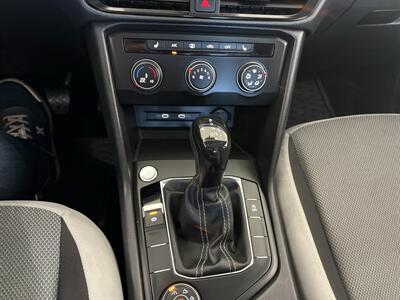 2022 Volkswagen Taos S 4Motion   - Photo 12 - Santa Cruz, CA 95062