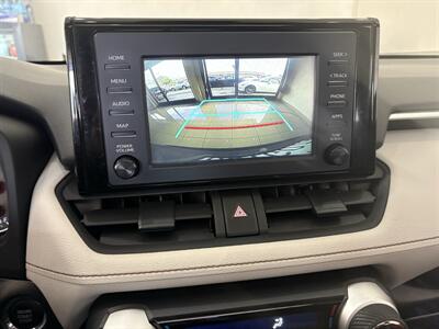 2019 Toyota RAV4 XLE - Photo 9 - Santa Cruz, CA 95062
