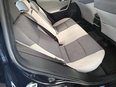 2019 Toyota RAV4 XLE - Photo 13 - Santa Cruz, CA 95062