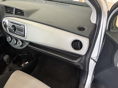 2014 Toyota Yaris 5-Door LE   - Photo 13 - Santa Cruz, CA 95062