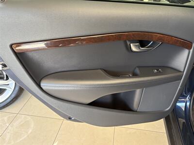 2013 Volvo XC70 T6   - Photo 20 - Santa Cruz, CA 95062