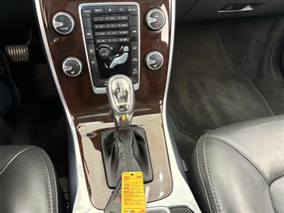 2013 Volvo XC70 T6   - Photo 10 - Santa Cruz, CA 95062