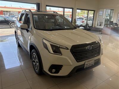 2022 Subaru Forester Premium   - Photo 3 - Santa Cruz, CA 95062