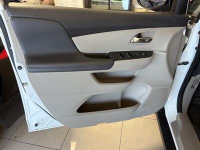 2015 Honda Odyssey EX-L   - Photo 19 - Santa Cruz, CA 95062