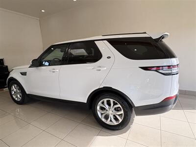 2020 Land Rover Discovery SE   - Photo 2 - Santa Cruz, CA 95062