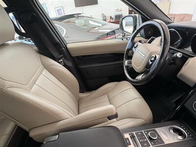 2020 Land Rover Discovery SE   - Photo 16 - Santa Cruz, CA 95062