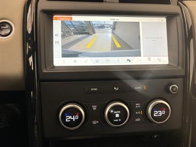 2020 Land Rover Discovery SE   - Photo 11 - Santa Cruz, CA 95062