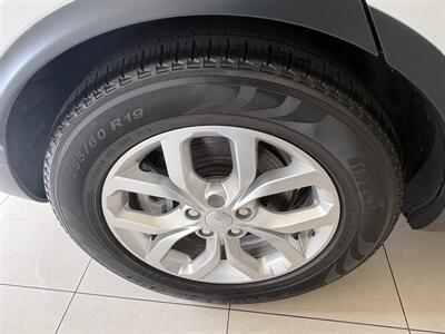 2020 Land Rover Discovery SE   - Photo 9 - Santa Cruz, CA 95062