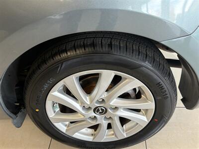 2013 Mazda Mazda3 i Touring   - Photo 8 - Santa Cruz, CA 95062