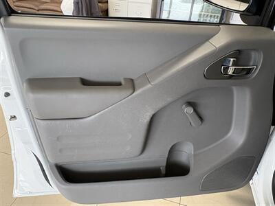 2019 Nissan Frontier S   - Photo 16 - Santa Cruz, CA 95062