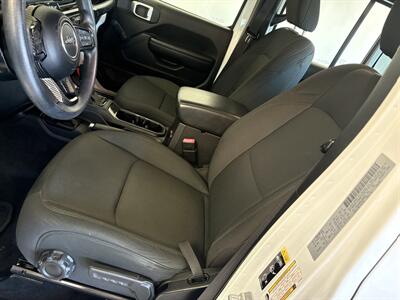 2020 Jeep Wrangler Unlimited Sport   - Photo 11 - Santa Cruz, CA 95062