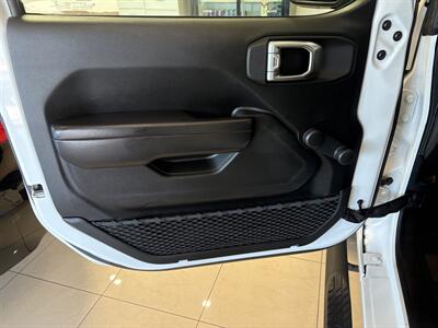 2020 Jeep Wrangler Unlimited Sport   - Photo 18 - Santa Cruz, CA 95062