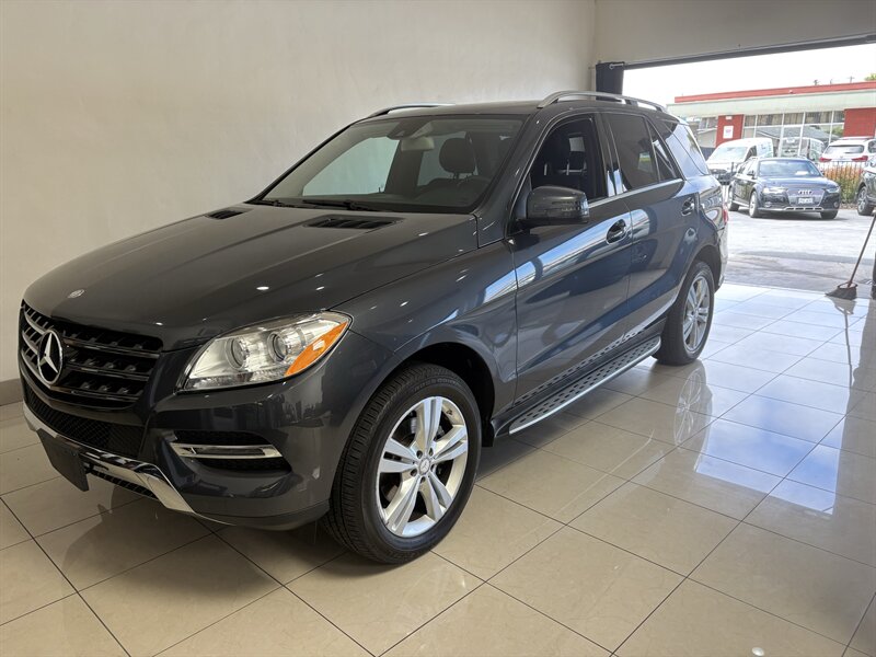Gray 2014 Mercedes-Benz M-Class ML 350 4MATIC SUV / Crossover All-Wheel Drive 7-Speed Automatic