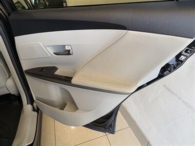 2014 Toyota Venza XLE   - Photo 22 - Santa Cruz, CA 95062
