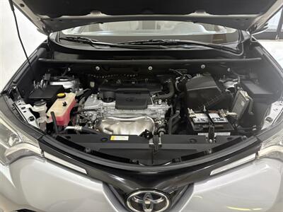 2017 Toyota RAV4 XLE - Photo 7 - Santa Cruz, CA 95062
