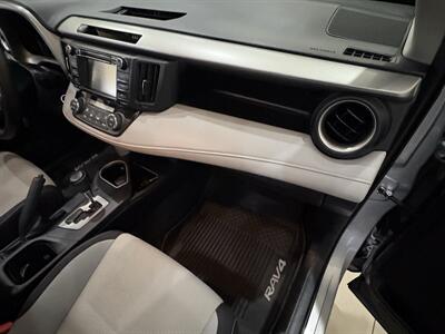 2017 Toyota RAV4 XLE - Photo 19 - Santa Cruz, CA 95062