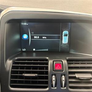 2016 Volvo XC60 T5 Drive-E   - Photo 9 - Santa Cruz, CA 95062