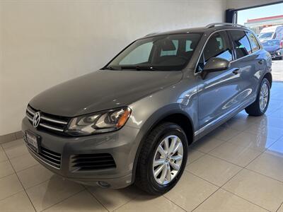 2014 Volkswagen Touareg V6 Sport   - Photo 1 - Santa Cruz, CA 95062