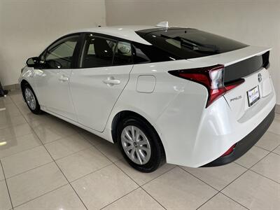 2020 Toyota Prius LE   - Photo 5 - Santa Cruz, CA 95062