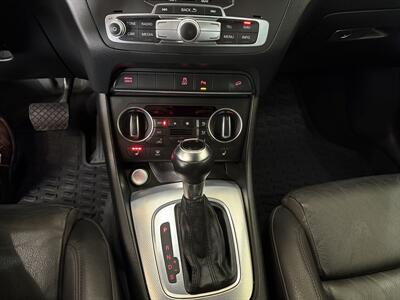2018 Audi Q3 2.0T quattro Premium Plus   - Photo 13 - Santa Cruz, CA 95062