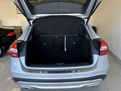 2017 Mercedes-Benz GLA GLA 250 4MATIC   - Photo 6 - Santa Cruz, CA 95062