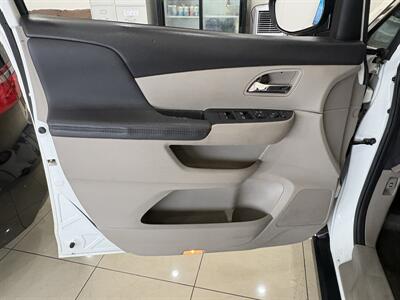 2016 Honda Odyssey SE   - Photo 26 - Santa Cruz, CA 95062