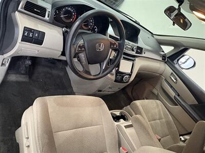 2016 Honda Odyssey SE   - Photo 16 - Santa Cruz, CA 95062