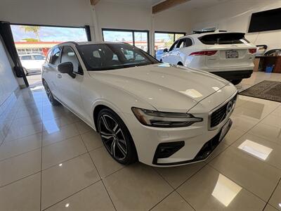 2020 Volvo V60 T5 R-Design   - Photo 2 - Santa Cruz, CA 95062