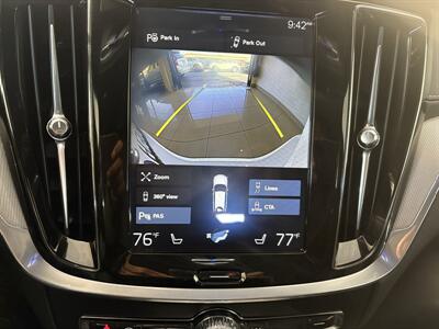 2020 Volvo V60 T5 R-Design   - Photo 11 - Santa Cruz, CA 95062