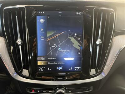 2020 Volvo V60 T5 R-Design   - Photo 12 - Santa Cruz, CA 95062