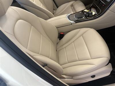 2020 Mercedes-Benz GLC GLC 300   - Photo 13 - Santa Cruz, CA 95062