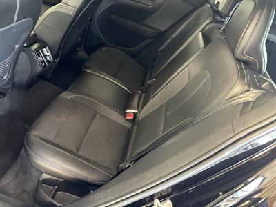 2020 Volvo XC40 T4 Momentum   - Photo 12 - Santa Cruz, CA 95062