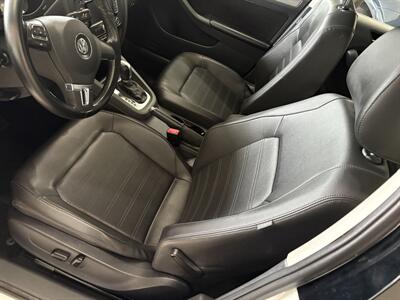 2014 Volkswagen Jetta SEL PZEV   - Photo 11 - Santa Cruz, CA 95062