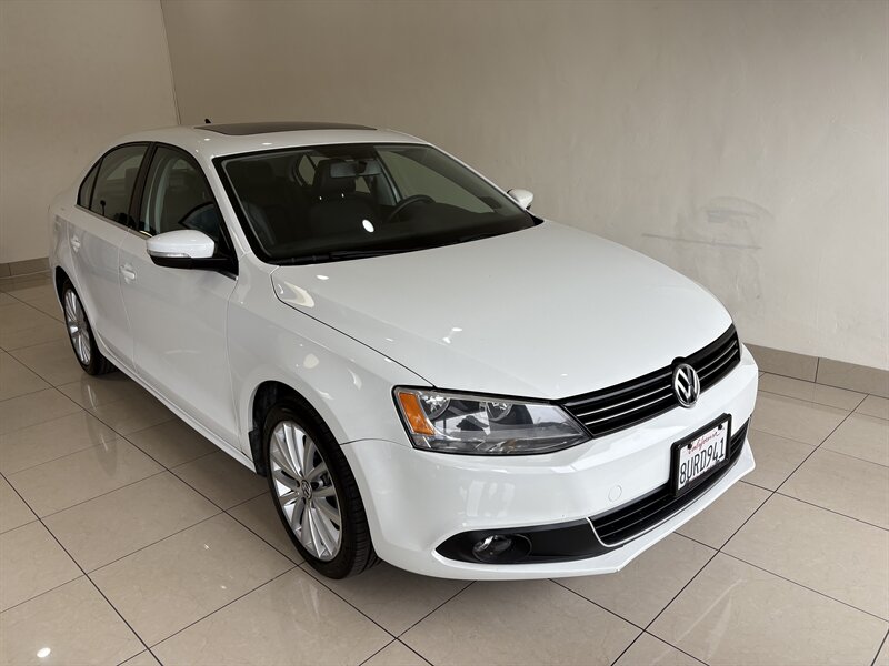 2014 Volkswagen Jetta SEL PZEV  
