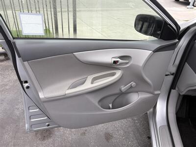 2009 Toyota Corolla S   - Photo 9 - Santa Cruz, CA 95062