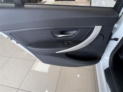 2016 BMW 3 Series 320i - Photo 17 - Santa Cruz, CA 95062