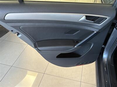 2015 Volkswagen Golf TSI S   - Photo 17 - Santa Cruz, CA 95062