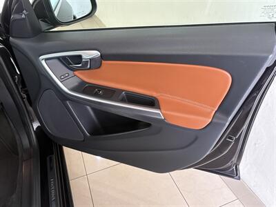 2015 Volvo V60 T5 Drive-E Premier   - Photo 19 - Santa Cruz, CA 95062