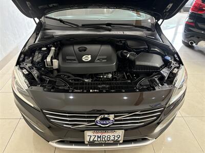 2015 Volvo V60 T5 Drive-E Premier   - Photo 5 - Santa Cruz, CA 95062