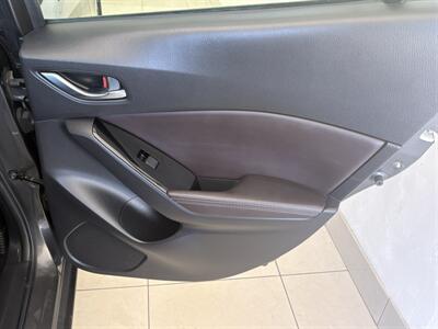 2018 MAZDA MAZDA3 Touring - Photo 20 - Santa Cruz, CA 95062