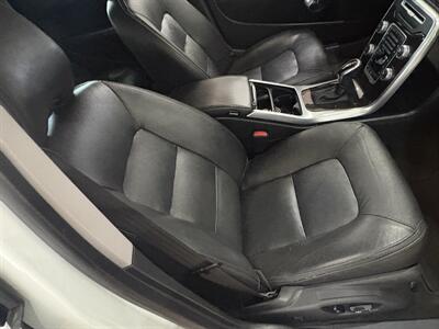 2016 Volvo XC70 T5 Drive-E Classic Premier   - Photo 15 - Santa Cruz, CA 95062