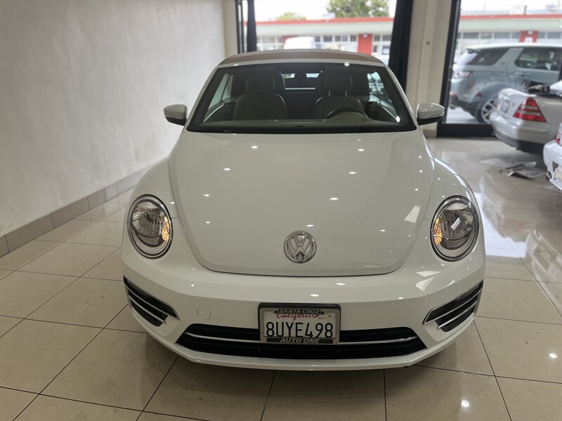 2017 Volkswagen Beetle S photo 3