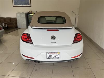 2017 Volkswagen Beetle Convertible 1.8T S   - Photo 5 - Santa Cruz, CA 95062