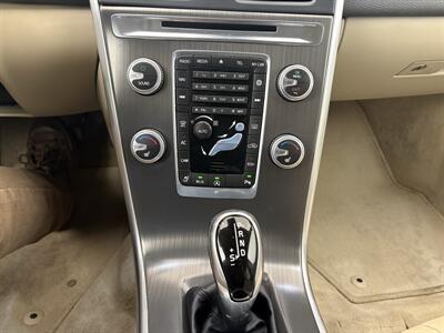 2016 Volvo XC60 T5 Drive-E Premier - Photo 12 - Santa Cruz, CA 95062