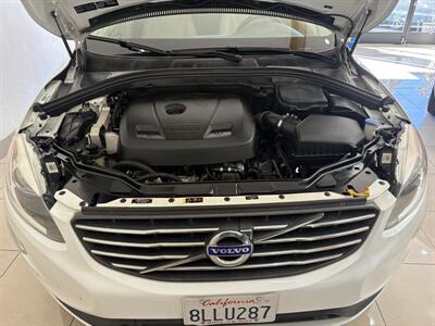 2016 Volvo XC60 T5 Drive-E Premier - Photo 9 - Santa Cruz, CA 95062