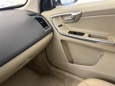 2016 Volvo XC60 T5 Drive-E Premier - Photo 21 - Santa Cruz, CA 95062